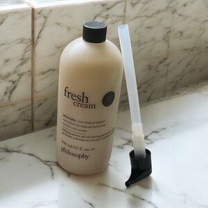 PHILOSOPHY *FRESH CREAM* HYDRATING BATH, HAIR & SHOWER GEL JUMBO 32 fl oz.